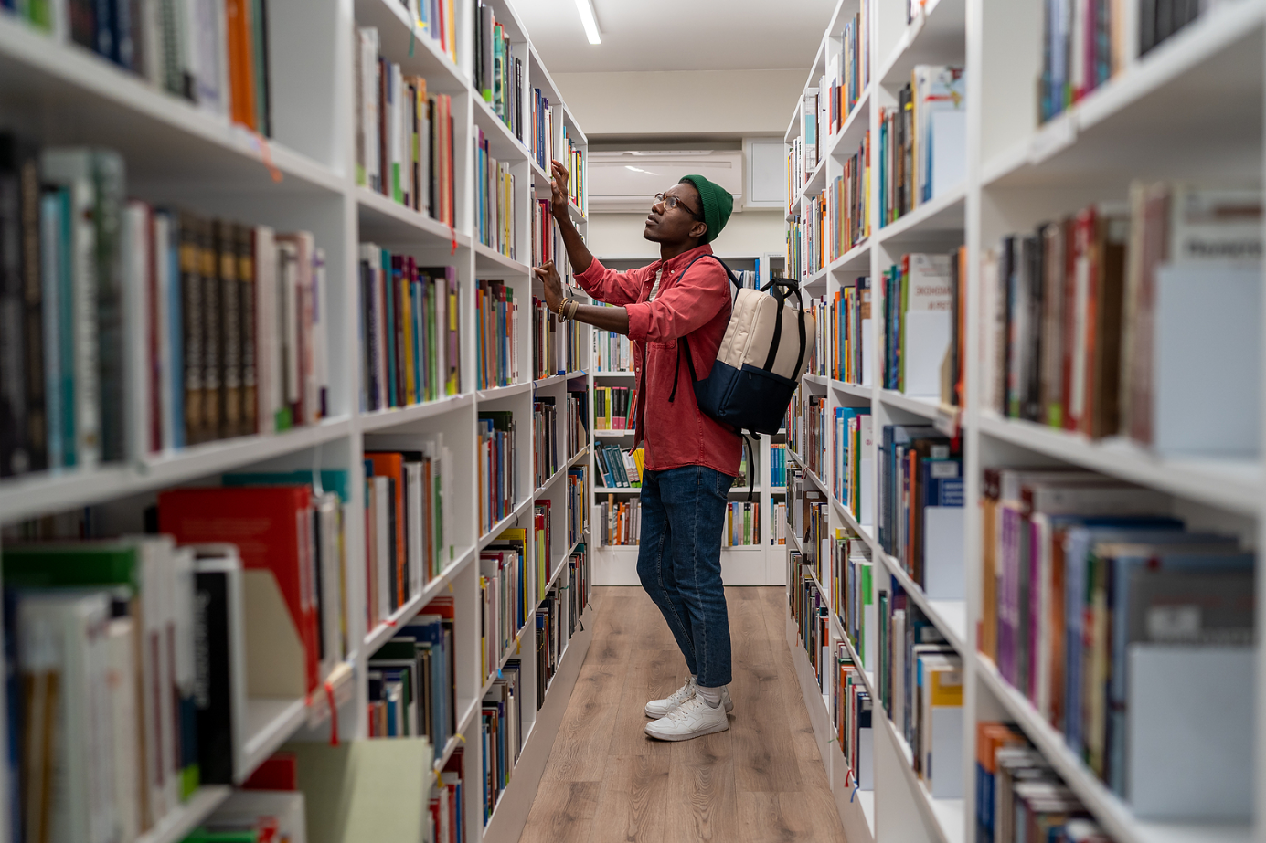 Whether an adolescent does it right or not, how they prepare for college will shape future academic and personal success. Young adults on the cusp of newly found autonomy may still require scaffolding to help them navigate the right next steps.